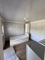 Сдаю 1 ком с удобствами для девушек район верхний Токульдош *Количество комнат – 1; *Общая площадь – 15 кв/м; - фото 3