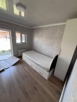 Сдаю 1 ком с удобствами для девушек район верхний Токульдош *Количество комнат – 1; *Общая площадь – 15 кв/м; - фото 5